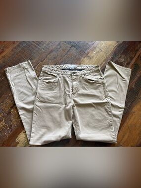 Southern Tide Khaki Sullivan Pants with Blue Logo